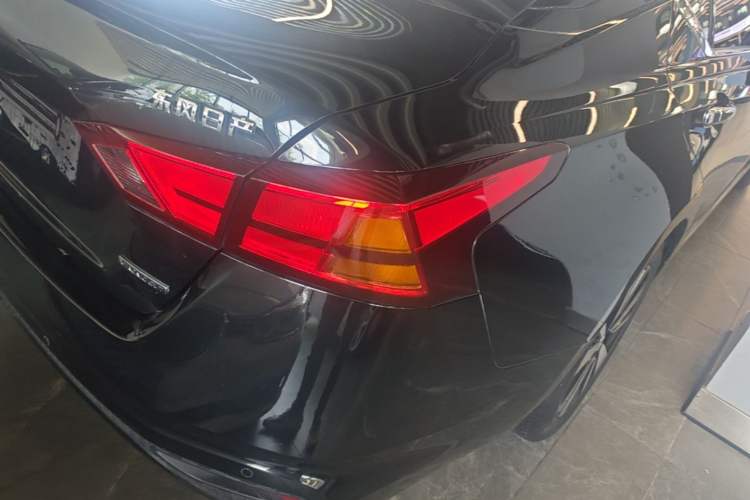 Used Nissan Teana 2021 2.0L XL Comfort Edition Right Rear Taillight