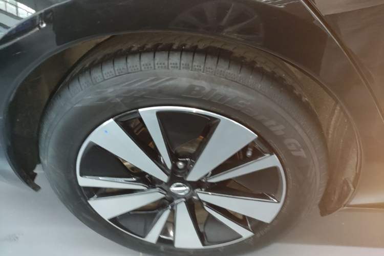 Used Nissan Teana 2021 2.0L XL Comfort Edition Right Rear Wheel Hub