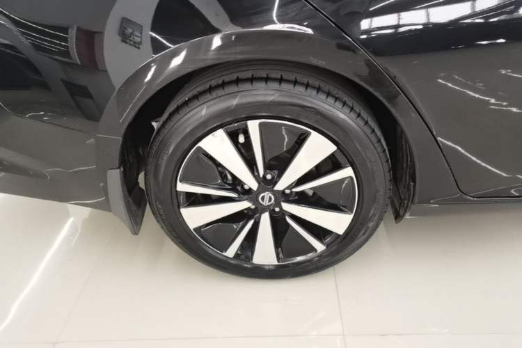 Used Nissan Teana 2021 2.0L XL Comfort Edition Right Rear Wheel Hub