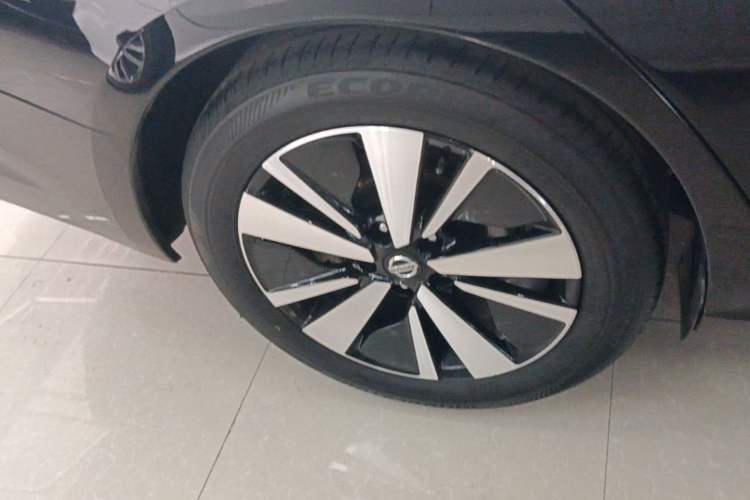Used Nissan Teana 2021 2.0L XL Comfort Edition Right Rear Wheel Hub