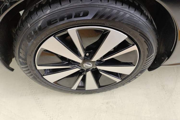 Used Nissan Teana 2021 2.0L XL Comfort Edition Right Rear Wheel Hub