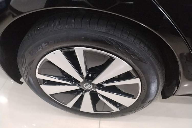 Used Nissan Teana 2021 2.0L XL Comfort Edition Right Rear Wheel Hub