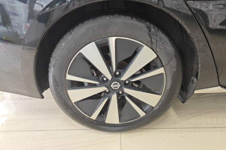 Used Nissan Teana 2021 2.0L XL Comfort Edition Right Rear Wheel Hub