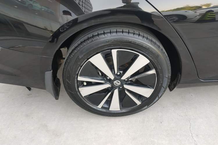 Used Nissan Teana 2021 2.0L XL Comfort Edition Right Rear Wheel Hub