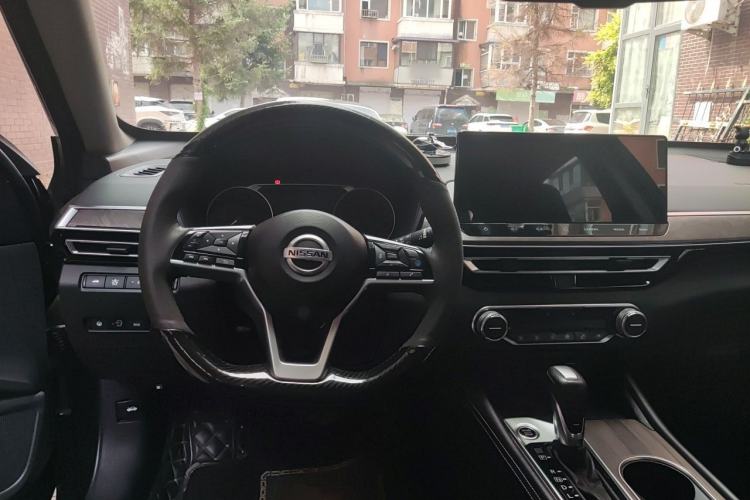 Used Nissan Teana 2021 2.0L XL Upper AD1 Smart Drive & Navigation Edition Steering Wheel