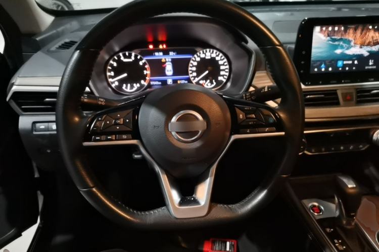 Used Nissan Teana 2021 2.0L XL Upper AD1 Smart Drive & Navigation Edition Steering Wheel
