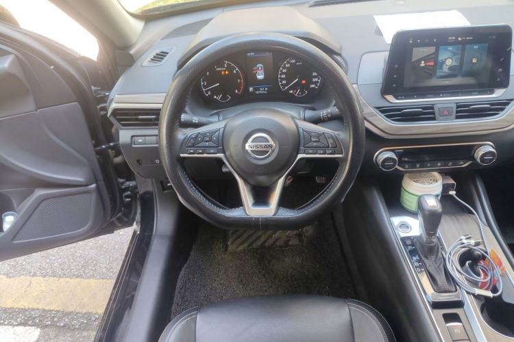 Used Nissan Teana 2021 2.0L XL Comfort Edition Steering Wheel