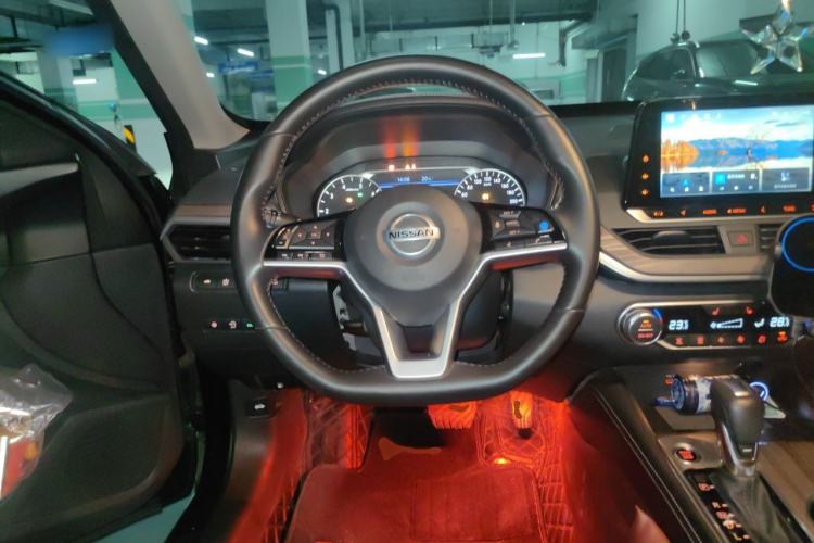 Used Nissan Teana 2021 2.0L XL Upper AD1 Smart Drive & Navigation Edition Steering Wheel