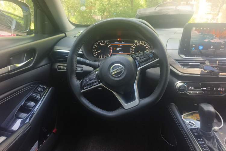 Used Nissan Teana 2021 2.0L XL Upper AD1 Smart Drive & Navigation Edition Steering Wheel