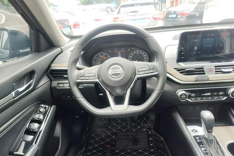 Used Nissan Teana 2021 2.0L XL Comfort Edition Steering Wheel