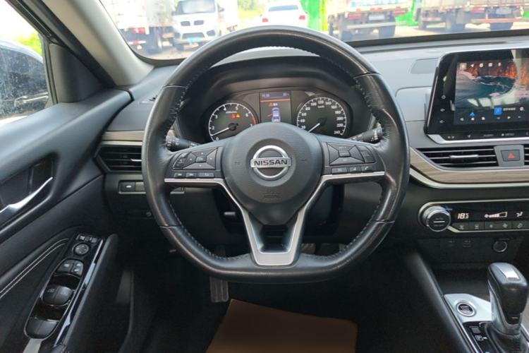 Used Nissan Teana 2021 2.0L XL Comfort Edition Steering Wheel