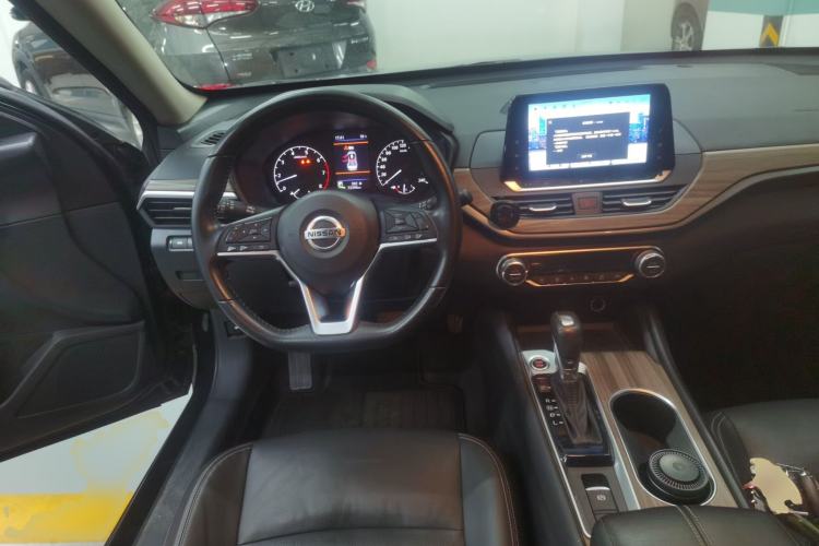 Used Nissan Teana 2021 2.0L XL Comfort Edition Steering Wheel