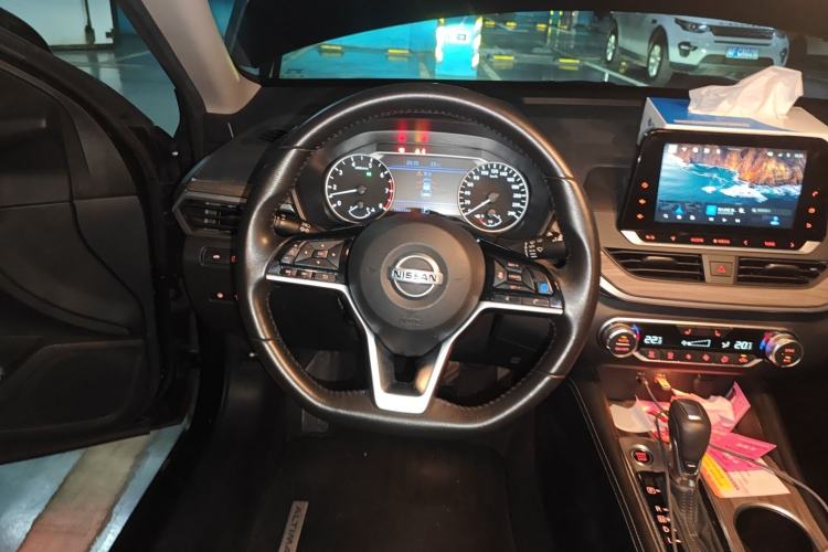 Used Nissan Teana 2021 2.0L XL Upper AD1 Smart Drive & Navigation Edition Steering Wheel