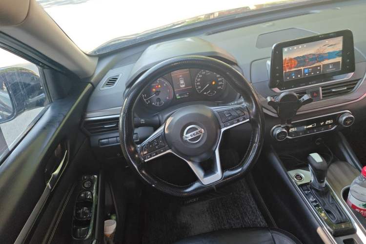 Used Nissan Teana 2021 2.0L XL Comfort Edition Steering Wheel