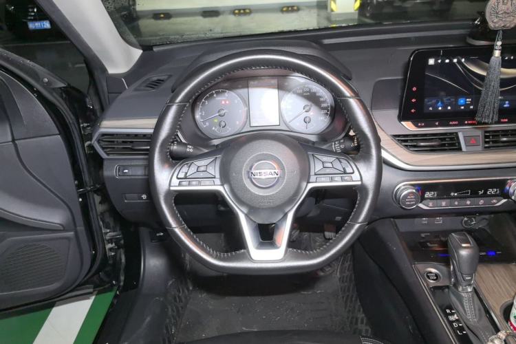 Used Nissan Teana 2021 2.0L XL Comfort Edition Steering Wheel