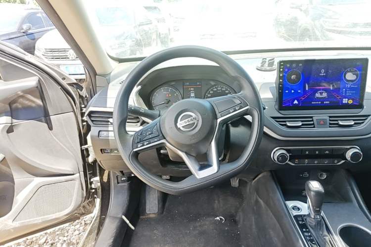 Used Nissan Teana 2021 2.0L XE Exclusive Edition Steering Wheel