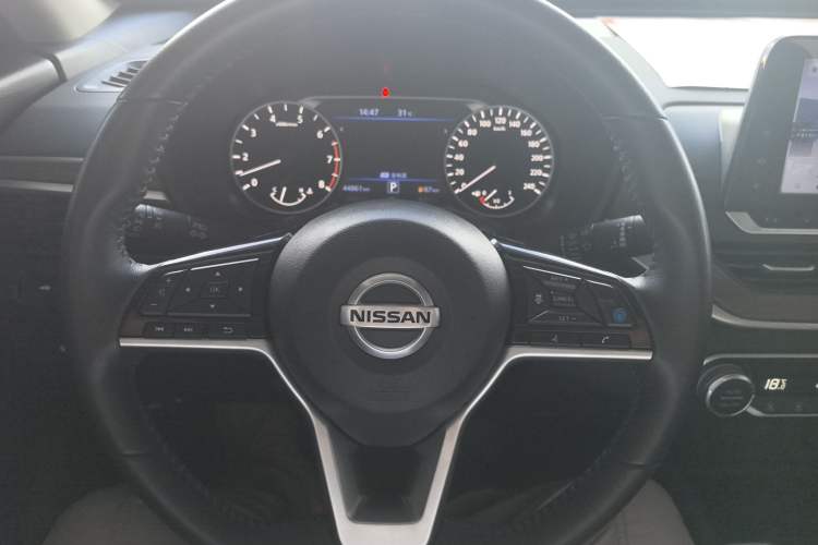 Used Nissan Teana 2021 2.0L XL Upper AD1 Smart Drive & Navigation Edition Steering Wheel