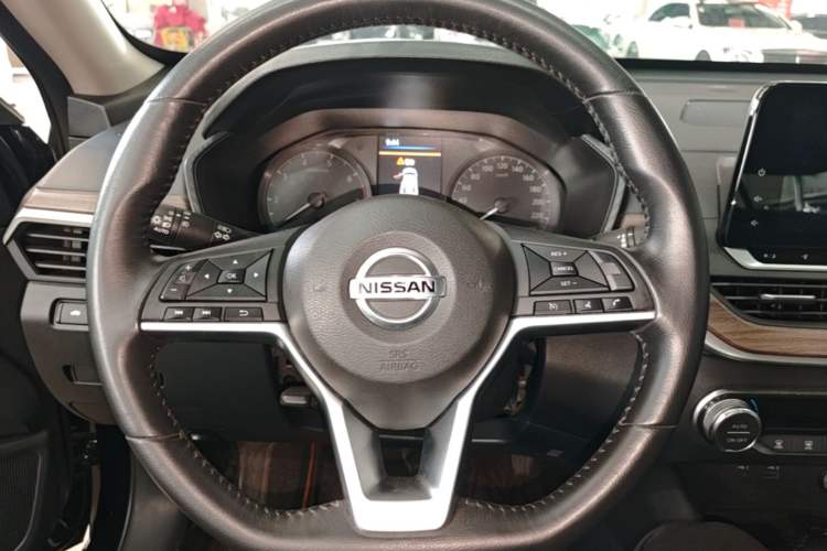 Used Nissan Teana 2021 2.0L XL Comfort Edition Steering Wheel