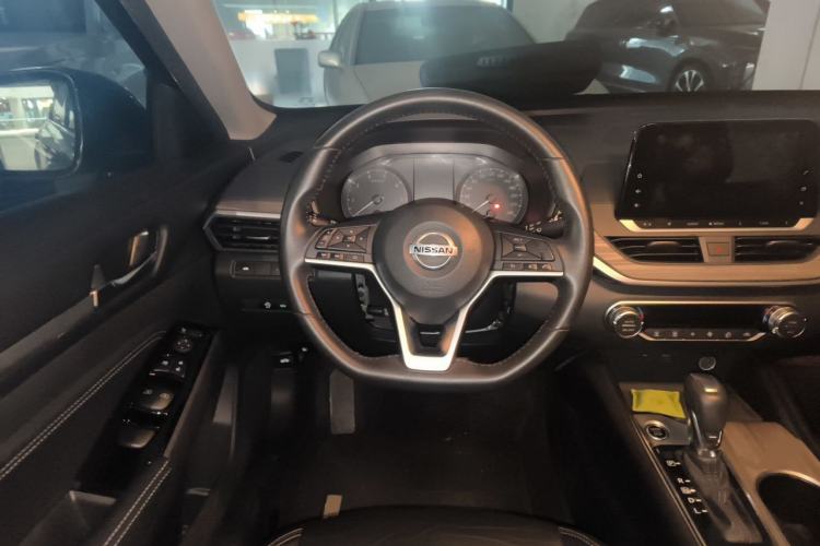 Used Nissan Teana 2021 2.0L XL Comfort Edition Steering Wheel