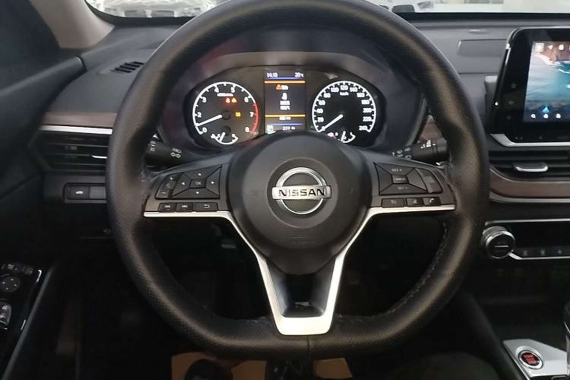 Used Nissan Teana 2021 2.0L XL Comfort Edition Steering Wheel