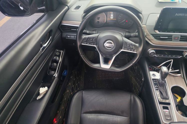 Used Nissan Teana 2021 2.0L XL Comfort Edition Steering Wheel