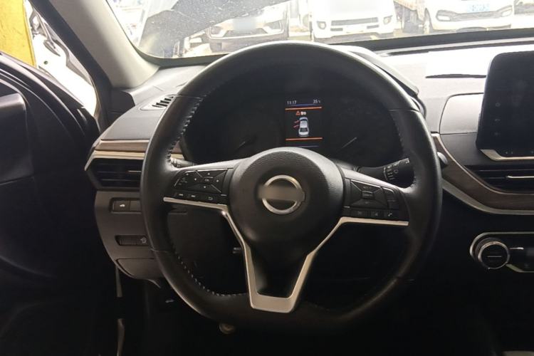Used Nissan Teana 2021 2.0L XL Comfort Edition Steering Wheel