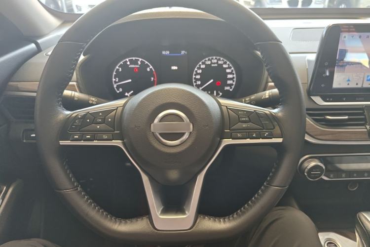 Used Nissan Teana 2021 2.0L XL Comfort Edition Steering Wheel