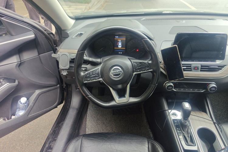 Used Nissan Teana 2021 2.0L XL Comfort Edition Steering Wheel