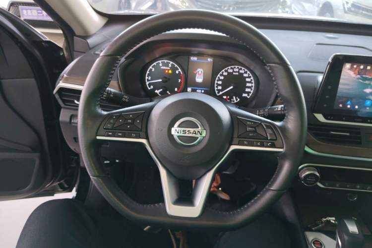 Used Nissan Teana 2021 2.0L XL Comfort Edition Steering Wheel