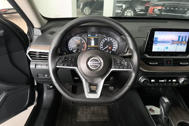 Used Nissan Teana 2021 2.0L XL Comfort Edition Steering Wheel