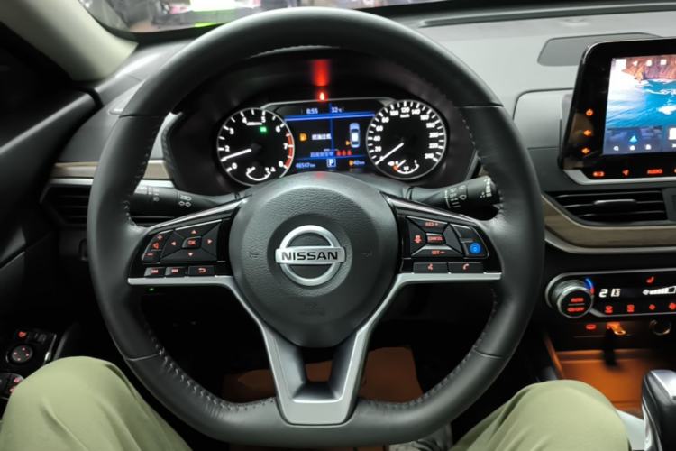 Used Nissan Teana 2021 2.0L XL Upper AD1 Smart Drive & Navigation Edition Steering Wheel