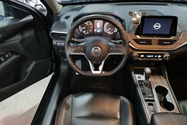 Used Nissan Teana 2021 2.0L XL Comfort Edition Steering Wheel
