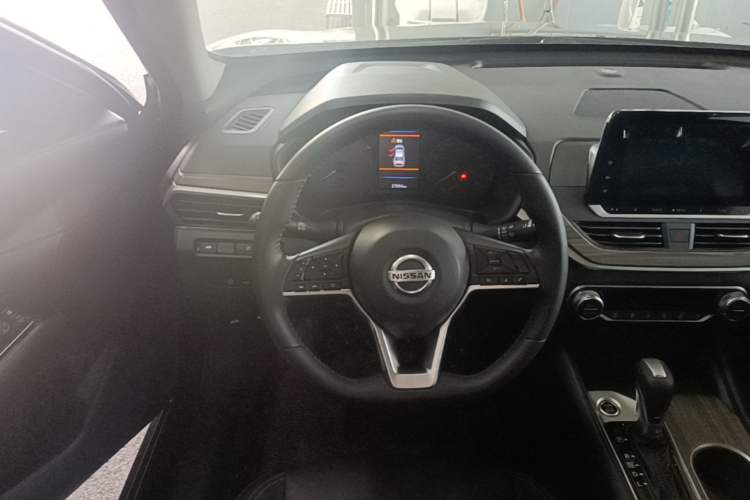 Used Nissan Teana 2021 2.0L XL Comfort Edition Steering Wheel
