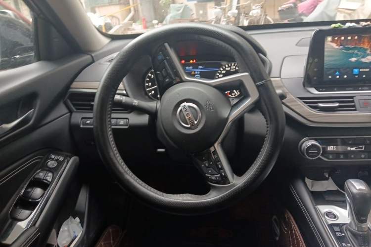 Used Nissan Teana 2021 2.0L XL Upper AD1 Smart Drive & Navigation Edition Steering Wheel