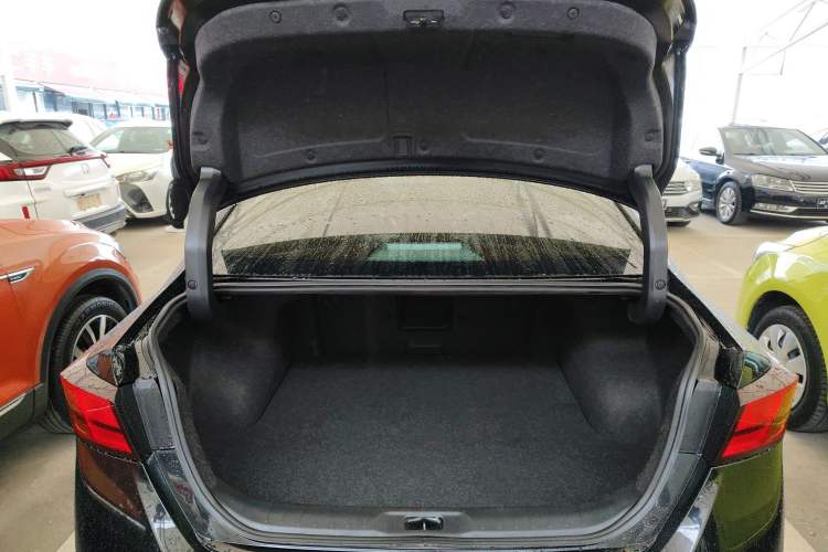 Used Nissan Teana 2021 2.0L XL Comfort Edition Trunk