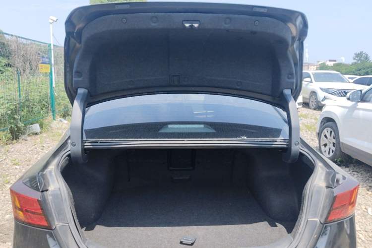 Used Nissan Teana 2021 2.0L XE Exclusive Edition Trunk