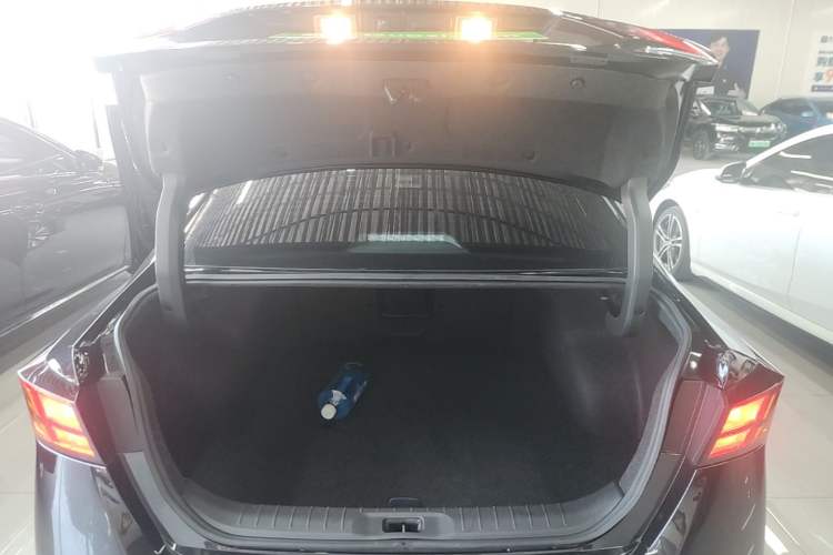 Used Nissan Teana 2021 2.0L XL Comfort Edition Trunk