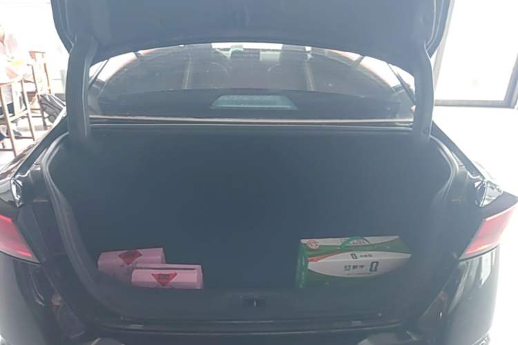 Used Nissan Teana 2021 2.0L XE Fashion Edition Trunk