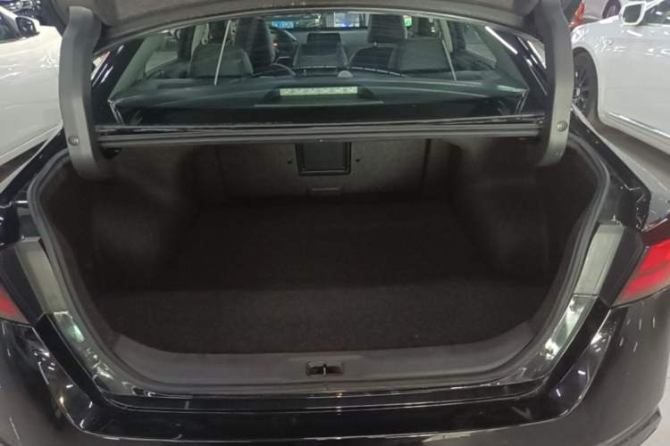 Used Nissan Teana 2021 2.0L XL Comfort Edition Trunk