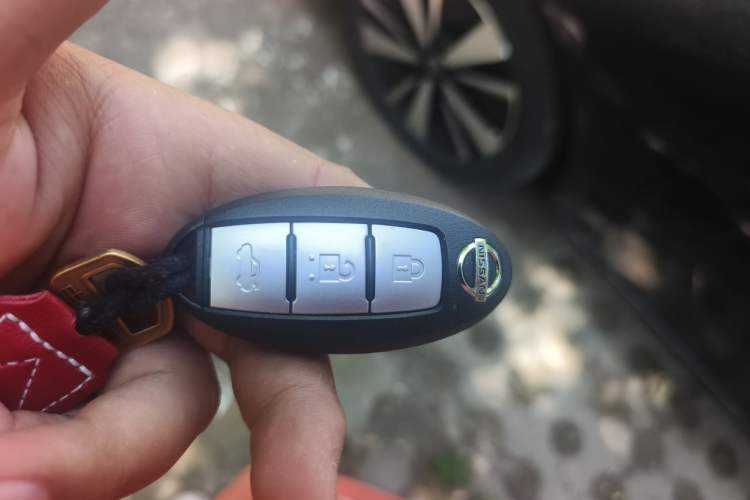 Used Nissan Teana 2021 2.0L XL Upper AD1 Smart Drive & Navigation Edition Vehicle Key