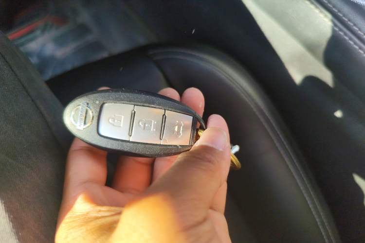 Used Nissan Teana 2021 2.0L XL Upper AD1 Smart Drive & Navigation Edition Vehicle Key