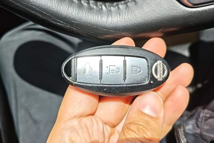Used Nissan Teana 2021 2.0L XL Upper AD1 Smart Drive & Navigation Edition Vehicle Key