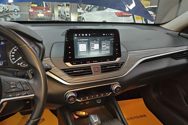Used Nissan Teana 2021 2.0T XL Smart Upgrade Edition Audio And AC Panel