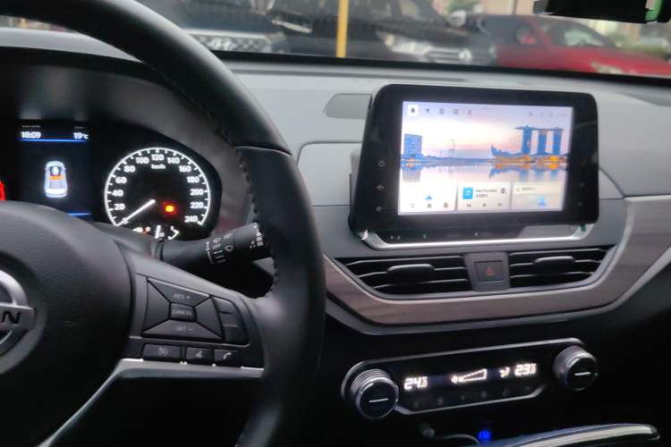 Used Nissan Teana 2021 2.0L XL Comfort Edition Audio And AC Panel