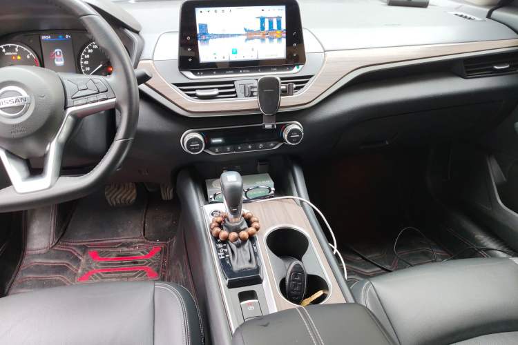 Used Nissan Teana 2021 2.0L XL Comfort Edition Audio And AC Panel