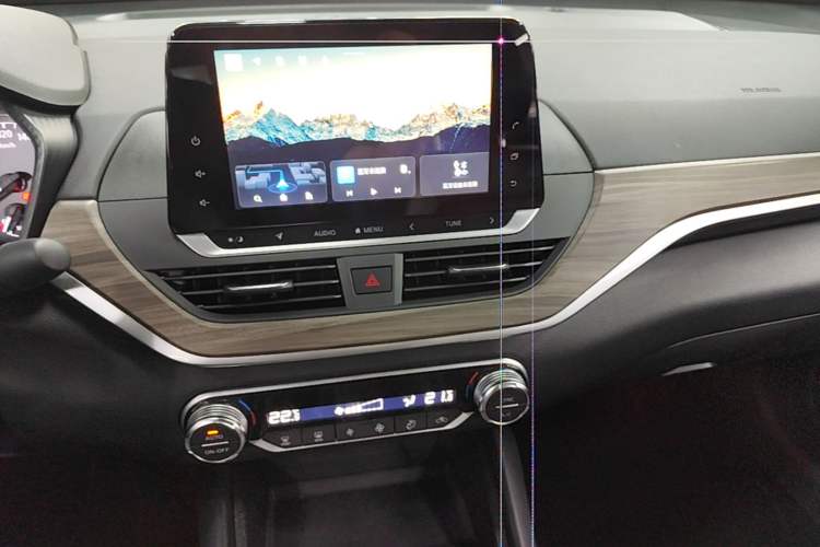 Used Nissan Teana 2021 2.0L XL Comfort Edition Audio And AC Panel