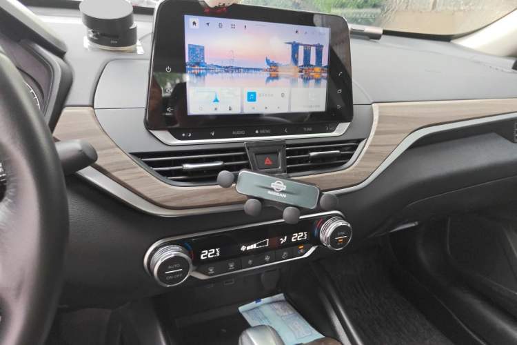 Used Nissan Teana 2021 2.0L XL Comfort Edition Audio And AC Panel