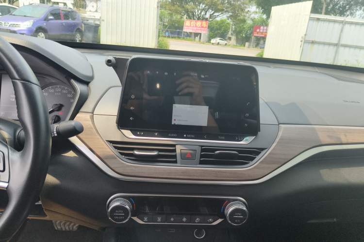 Used Nissan Teana 2021 2.0L XL Comfort Edition Audio And AC Panel