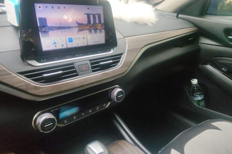 Used Nissan Teana 2021 2.0L XL Comfort Edition Audio And AC Panel