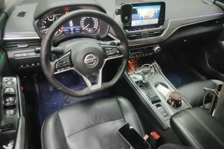 Used Nissan Teana 2021 2.0T XL Upper AD1 Smart Navigation Edition Center Console